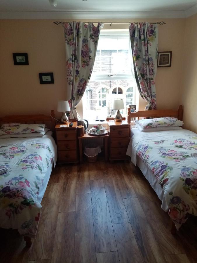 The Guest House Abergavenny Buitenkant foto
